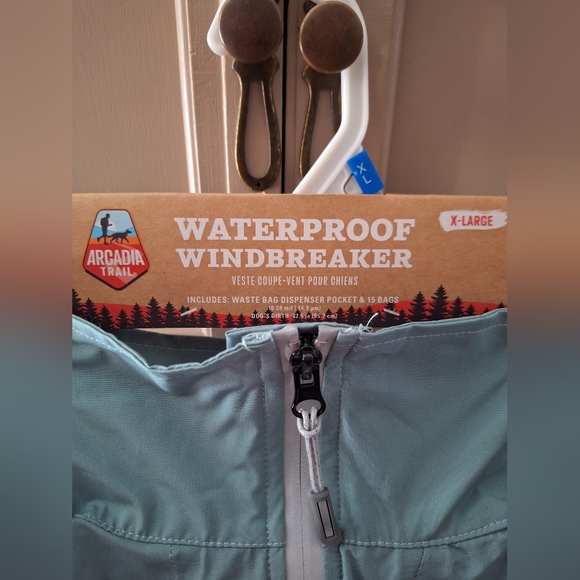 Arcadia Trail Waterproof Windbreaker Jacket For Dogs Size XL - Picture 2 of 10